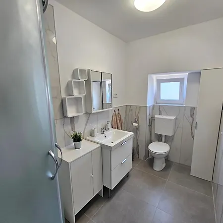 Apartma Bertoki Διαμέρισμα